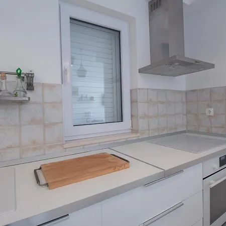 Zamarin 3 Drvenik (Split-Dalmatia)