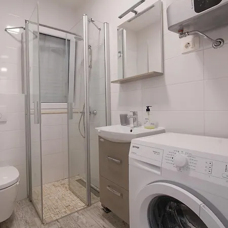Zamarin 3 * Drvenik (Split-Dalmatia)