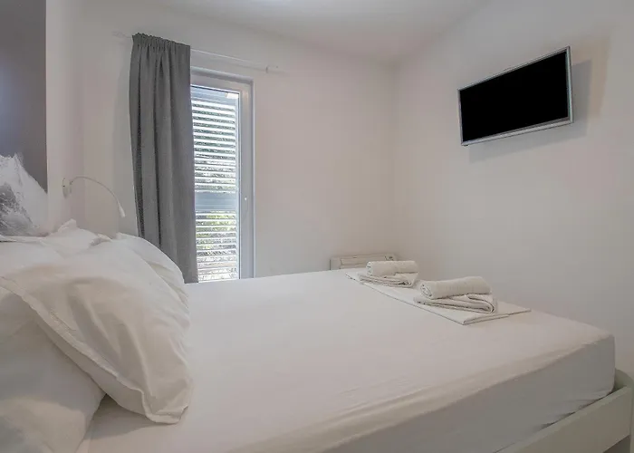 Zamarin 3 Apartment *